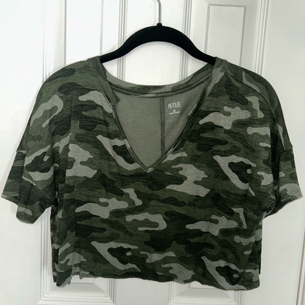 Cropped Camo T